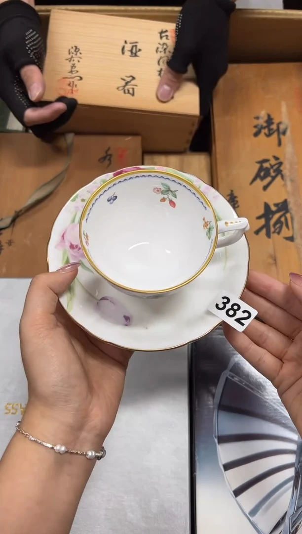 瓷片红****）+382中古商品谨慎参拍