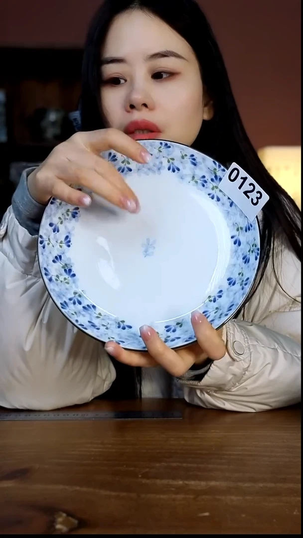 瓷        123号微瑕