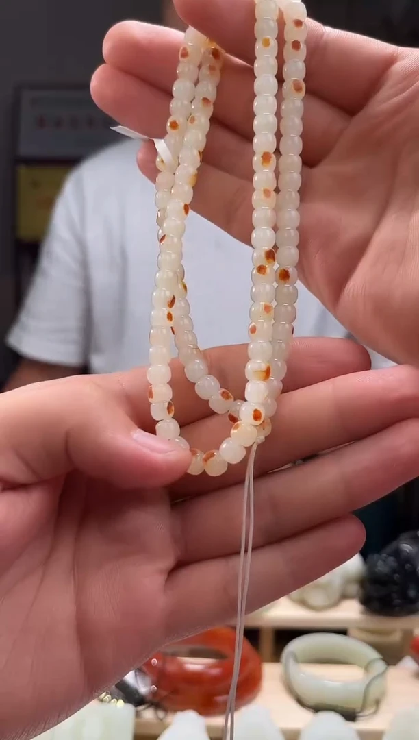 和田玉未镶嵌颈饰长链