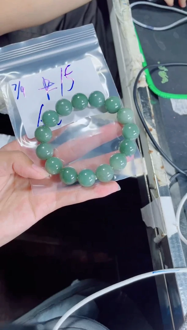 定制翡翠未镶嵌c****8珠串