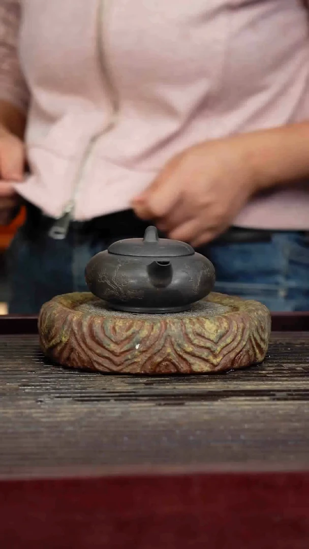 宜兴原矿紫砂壶茶壶宜兴原矿紫砂壶茶壶100C