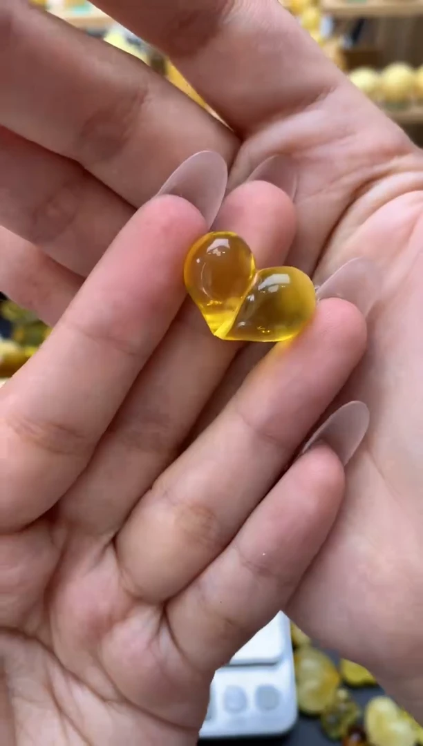 琥珀未镶嵌珠宝奇石104琥珀蜜蜡微瑕包括坑花粉杂裂冰花