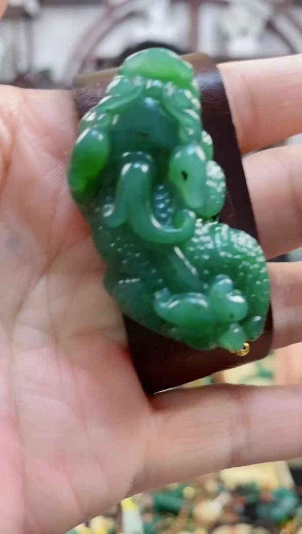 颈饰未镶嵌和田玉手牌