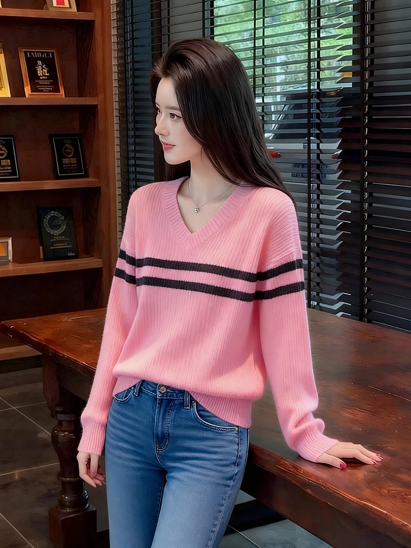 新款秋冬季减龄甜美宽松v领长袖毛衣温柔气质洋气粉色条纹针织衫