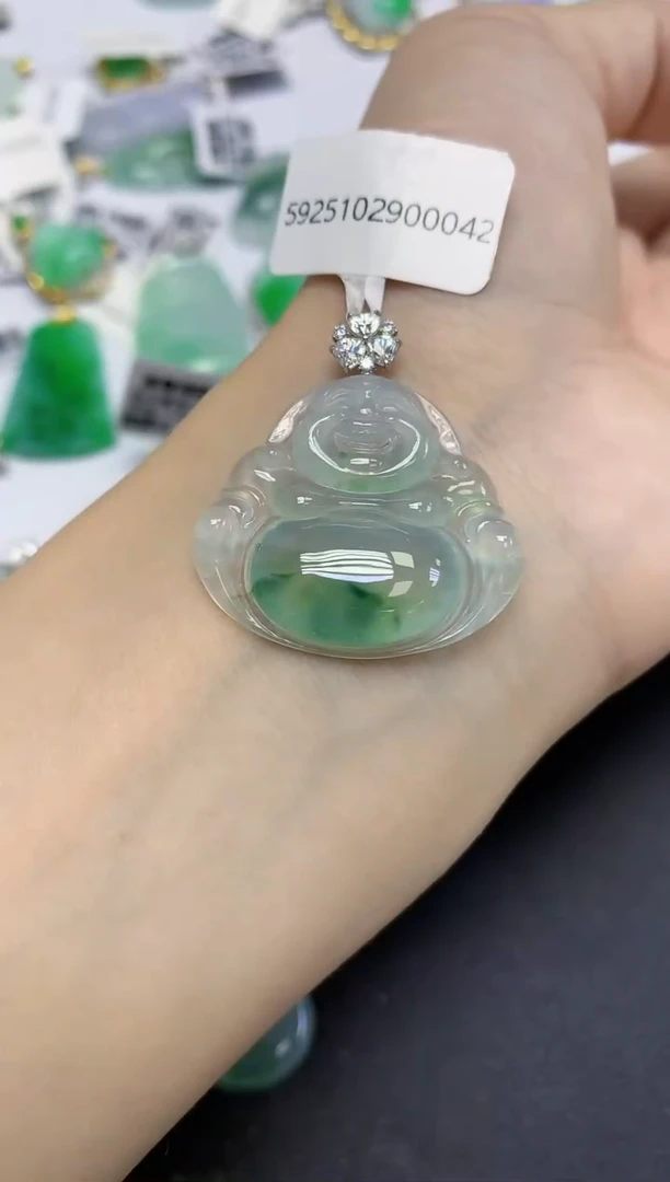 颈饰18K金镶嵌翡翠天然缅甸翡翠A货百元以上9元证书费自理