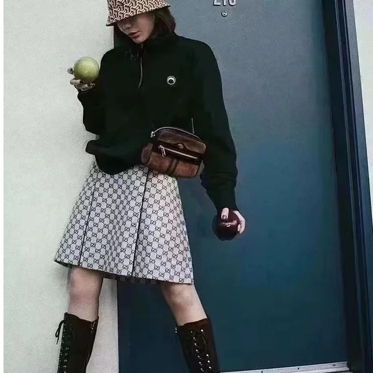 95新 GUCCI/古驰 2412130/38码/徽标图案A字休闲裙/8782