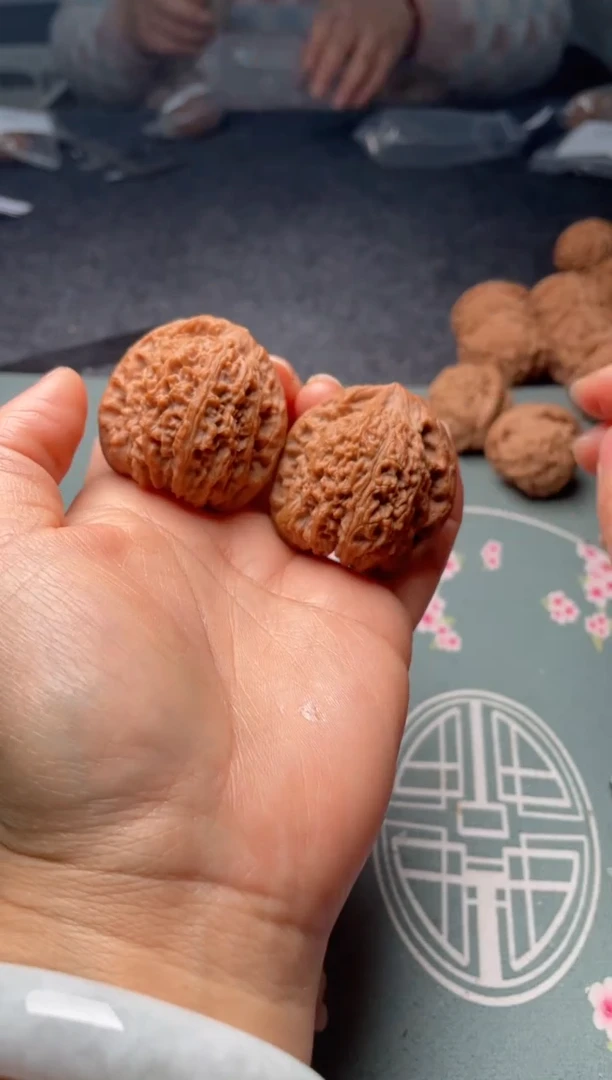 把件文玩核桃w25  南疆石  40尺