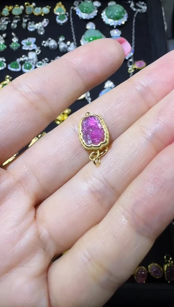 【闪购商品】翡翠吊坠(不含链)银S925镶嵌九尾