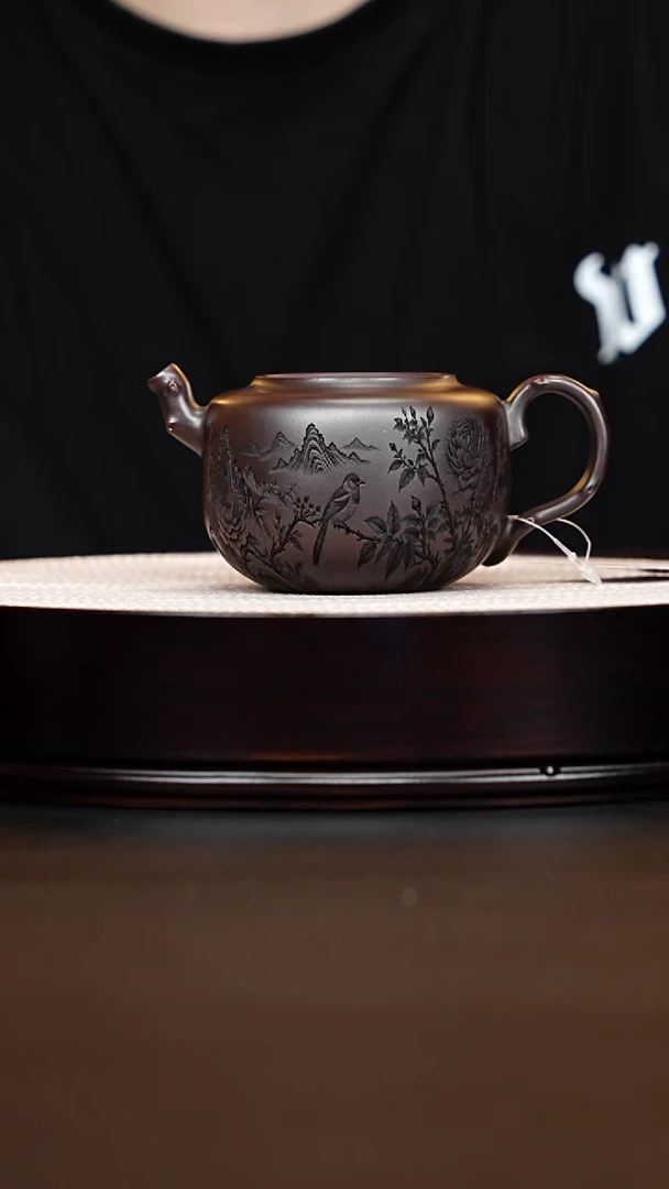 茶壶紫砂宜兴紫砂 花鸟松果汉瓦 铁血红纱 朱志远 260cc