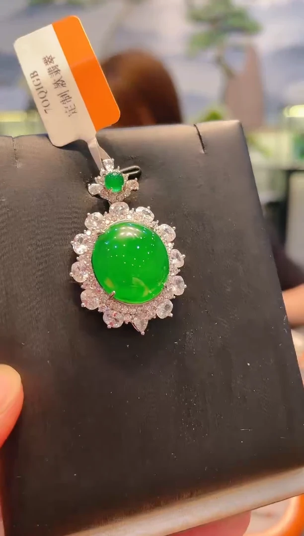 翡翠银S925镶嵌颈饰翡翠17