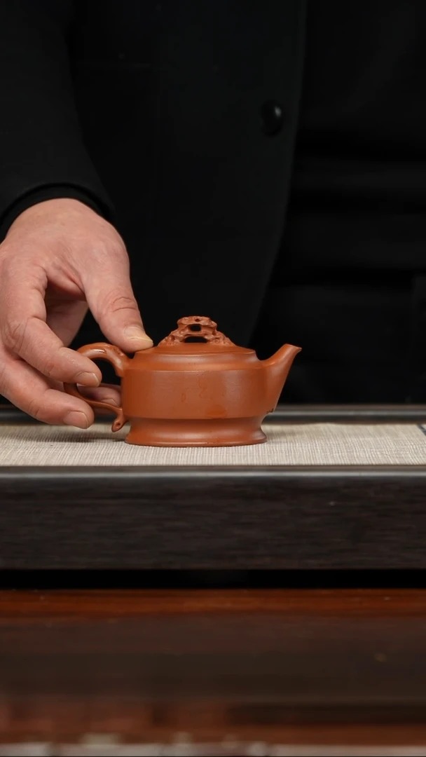 【闪购商品】紫砂茶壶朱泥磐石150cc