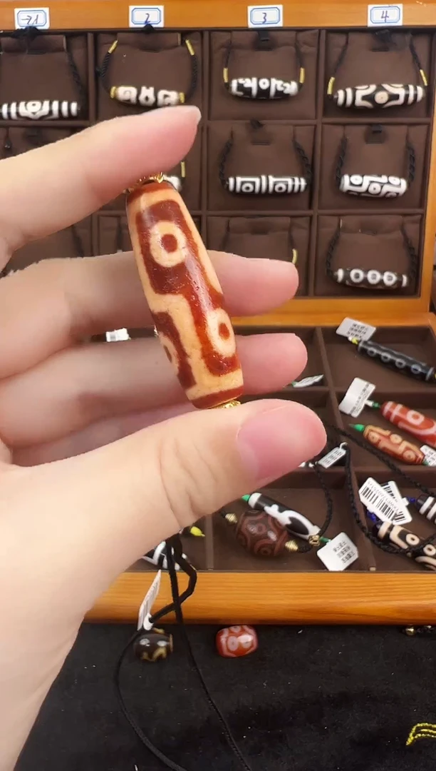 玛瑙/玉髓（覆膜）颈饰合金104.（微瑕）