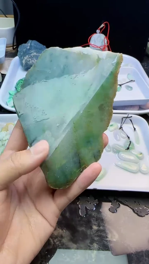 颈饰未镶嵌翡翠向****北054天然A货翡翠