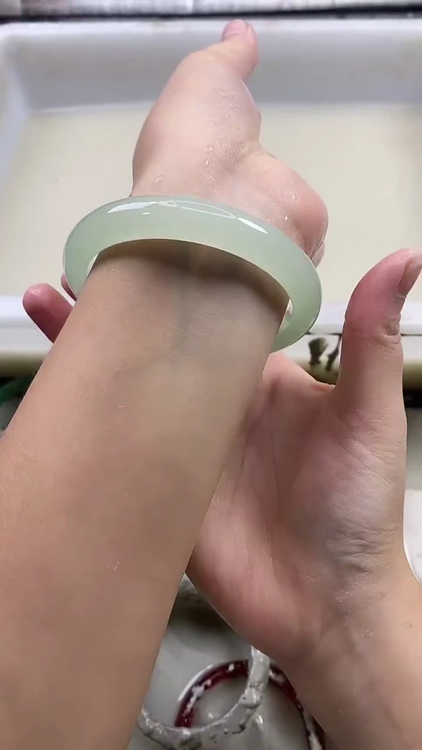 未镶嵌手镯石英质玉20 6667