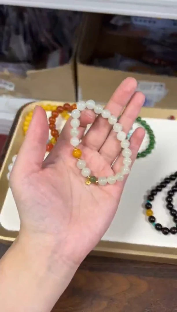 未镶嵌手链和田玉和田玉蜜蜡设计搭配款手链[1534]