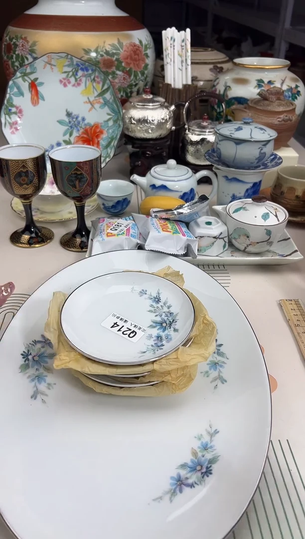 瓷片香*哒214Q