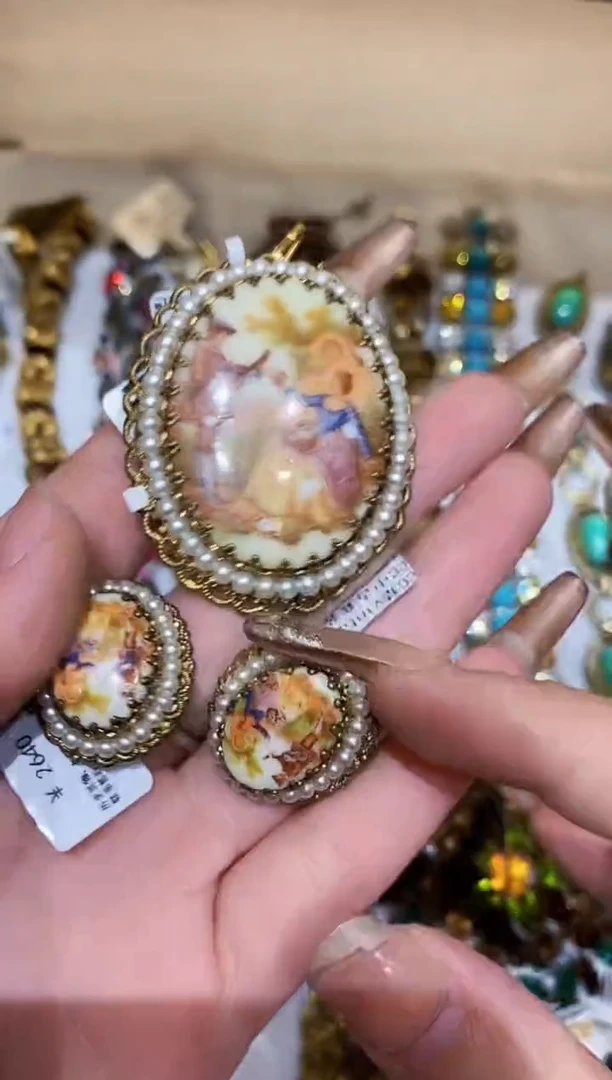 琉璃铜合金楚楚珠宝中古甄选不退换