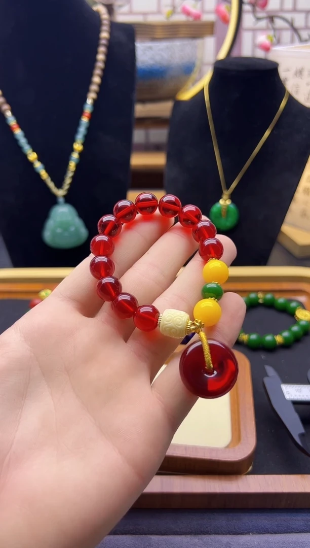 【闪购商品】血珀手链14K金镶嵌15.8015.80