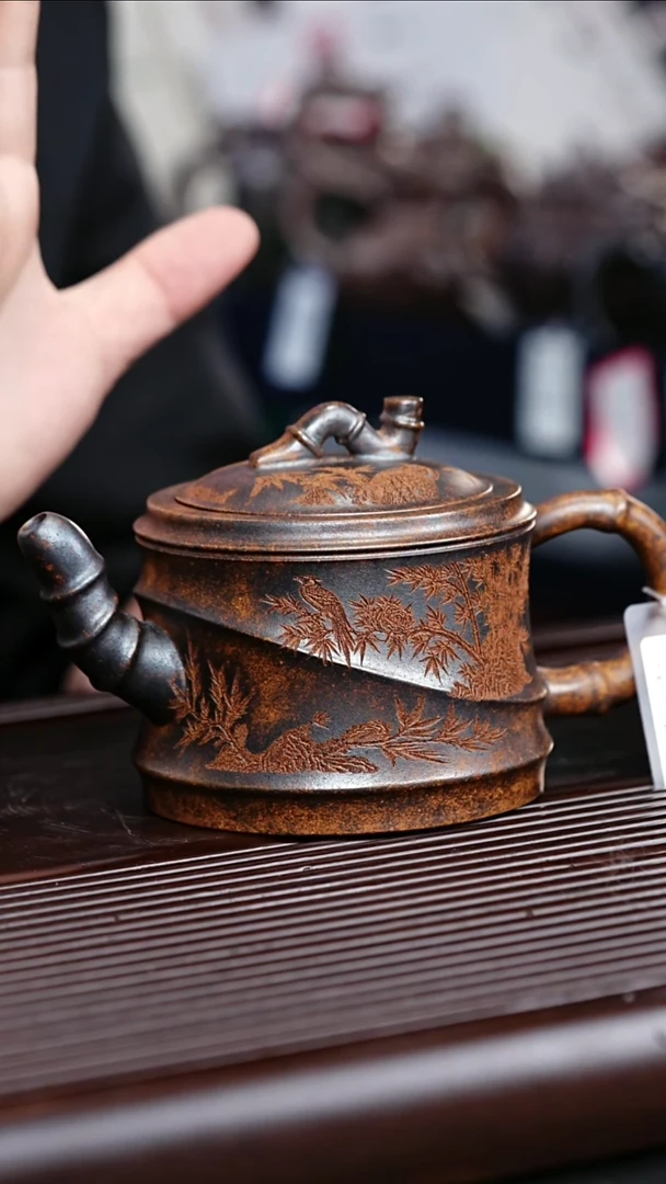 紫砂茶宠宜兴紫砂 竹韵竹段壶 龙骨金砂 范家群 694