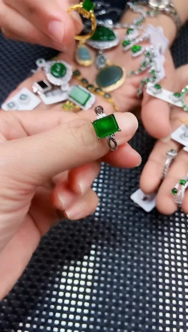 【闪购商品】翡翠戒指未镶嵌11111111