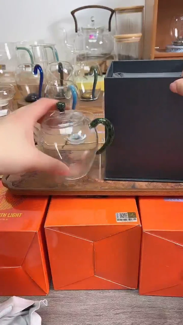 文巧壶黑金色样品