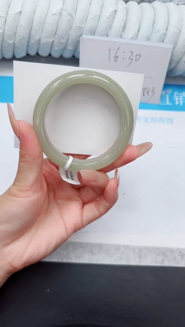 石英质玉手镯未镶嵌159-56.2DGH