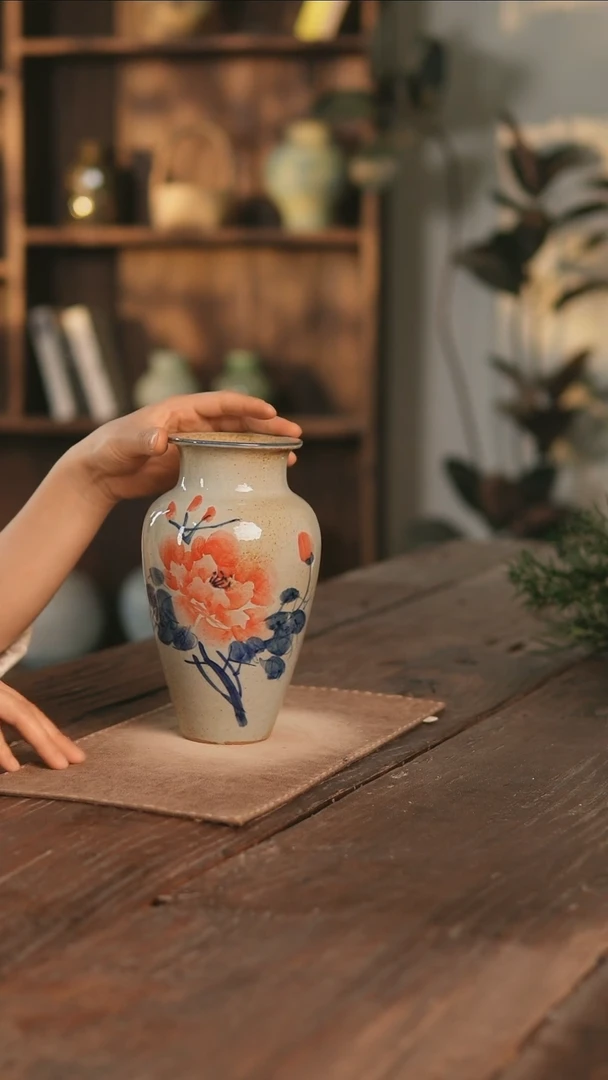 摆件26-55高22口8误差2无孔