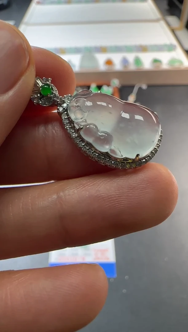 【闪购商品】翡翠颈饰18K金镶嵌不退不换 无鉴赏期