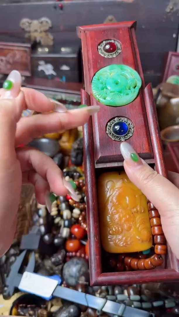 【闪购商品】木盒主播推荐：一物一拍，讲解为准！