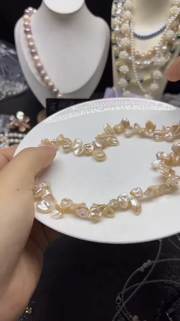颈饰未镶嵌淡水珍珠多人