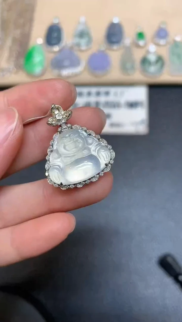 【闪购商品】翡翠吊坠(不含链)18K金镶嵌佛公【无服务费