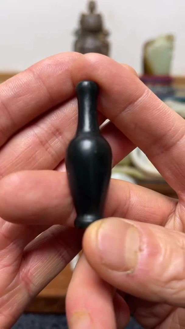 颈饰未镶嵌和田玉（碧玉）1