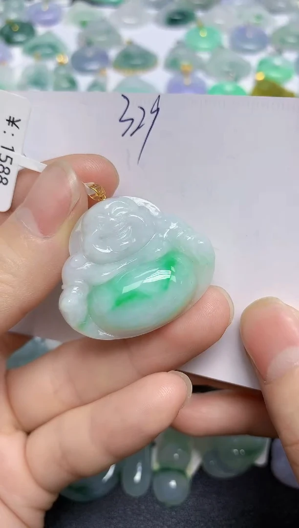 颈饰18K金镶嵌翡翠天然缅甸翡翠A货翡翠百元以上9元证书费自理