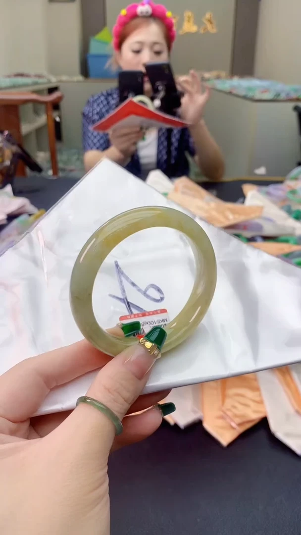 翡翠手镯未镶嵌0969202734