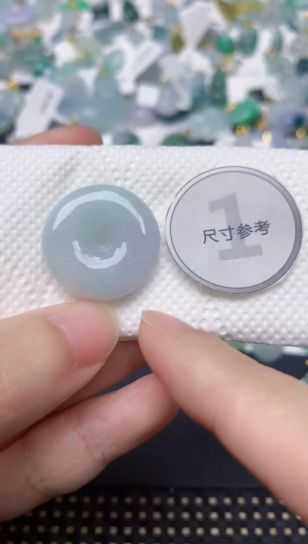 颈饰未镶嵌翡翠天然缅甸A货翡翠