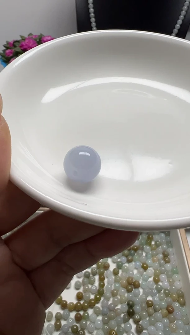 散珠翡翠風纯天然缅甸A货翡翠卡12.3，1颗