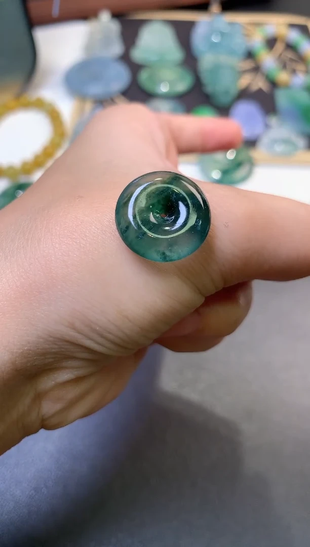未镶嵌定制翡翠毛货