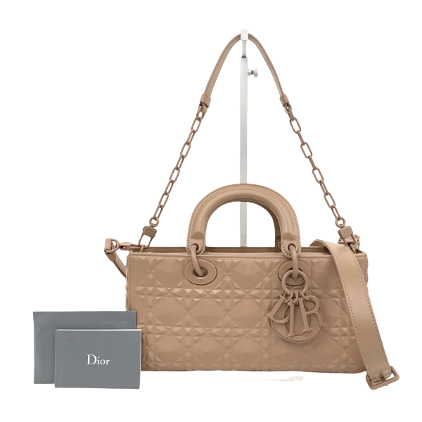 迪奥/包包/95新/市场价38000/251018zb0011