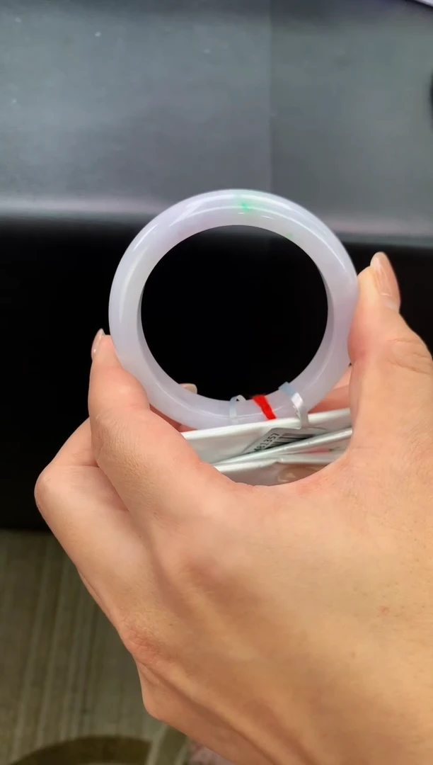 翡翠手镯未镶嵌-圈口55.9