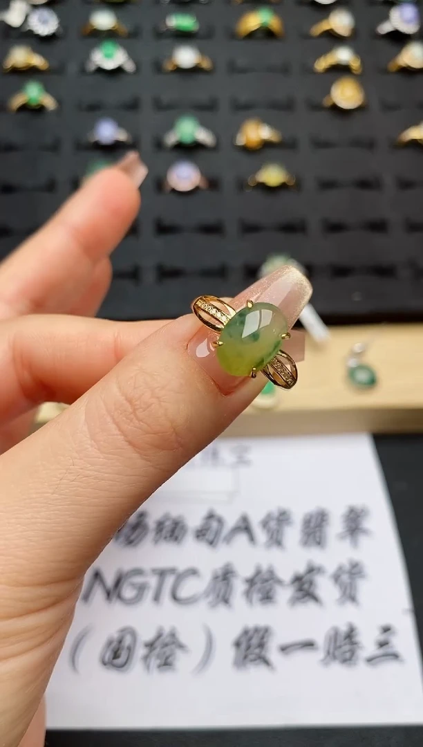 翡翠戒指银S925镶嵌..........