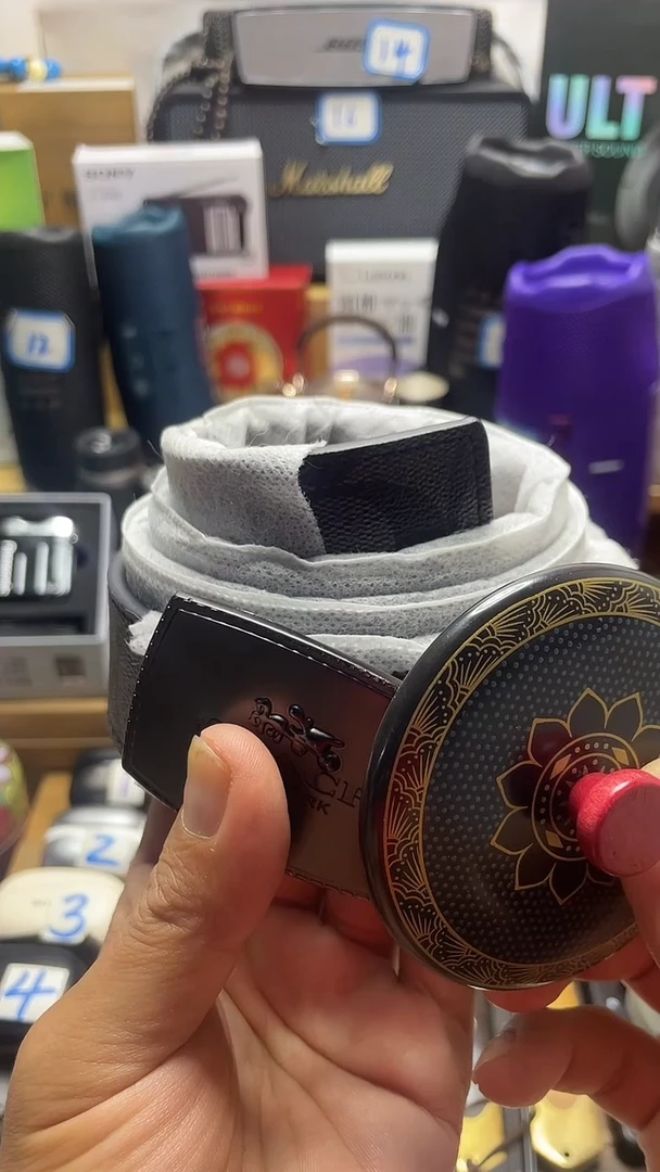 瓷片闪购商品 如图所示