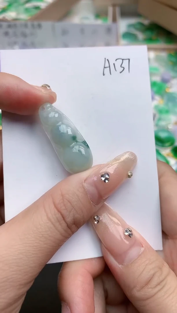 颈饰未镶嵌翡翠天然缅甸A货翡翠