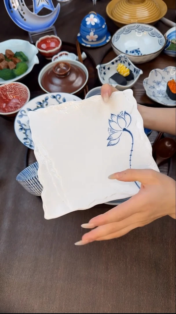 瓷（雪莲）花边四方盘