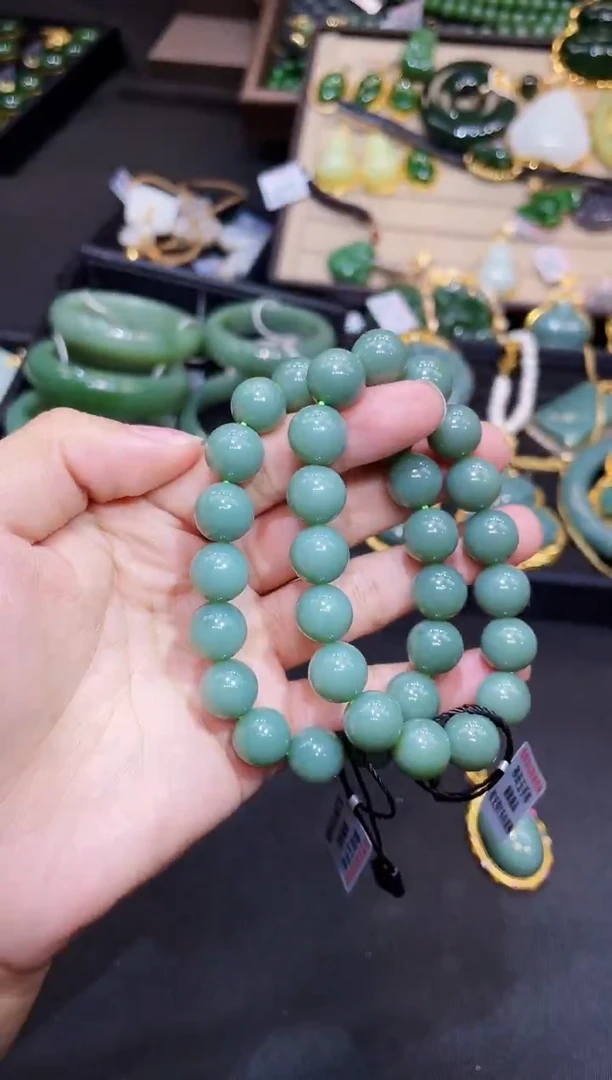 手串未镶嵌和田玉12MM 多样性发一