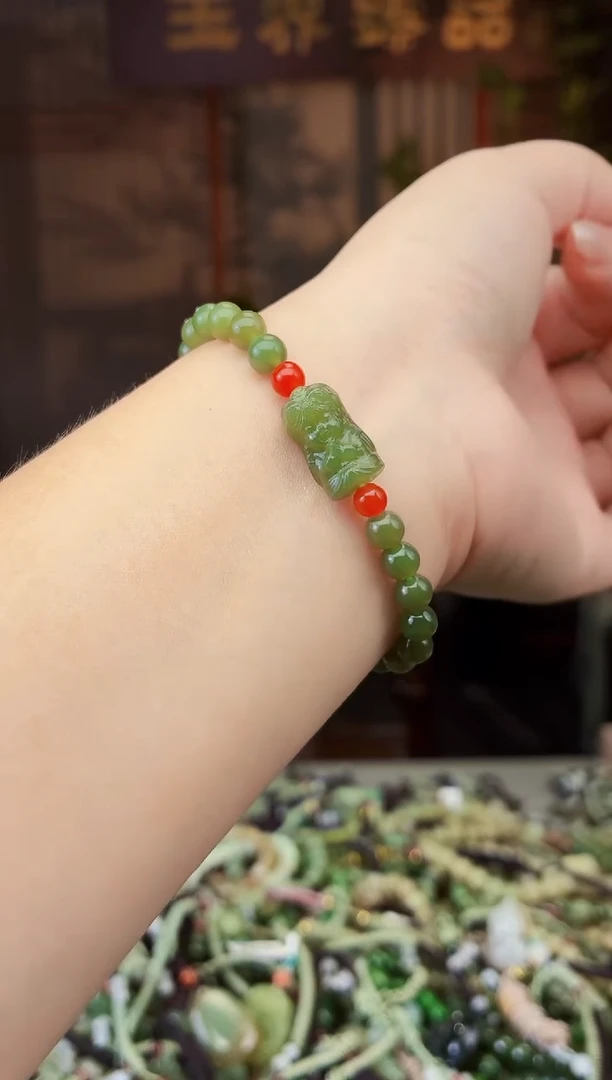 颈饰未镶嵌和田玉多样性发货拍一发一