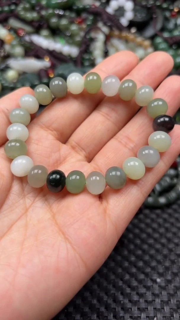 【闪购商品】和田玉颈饰未镶嵌.