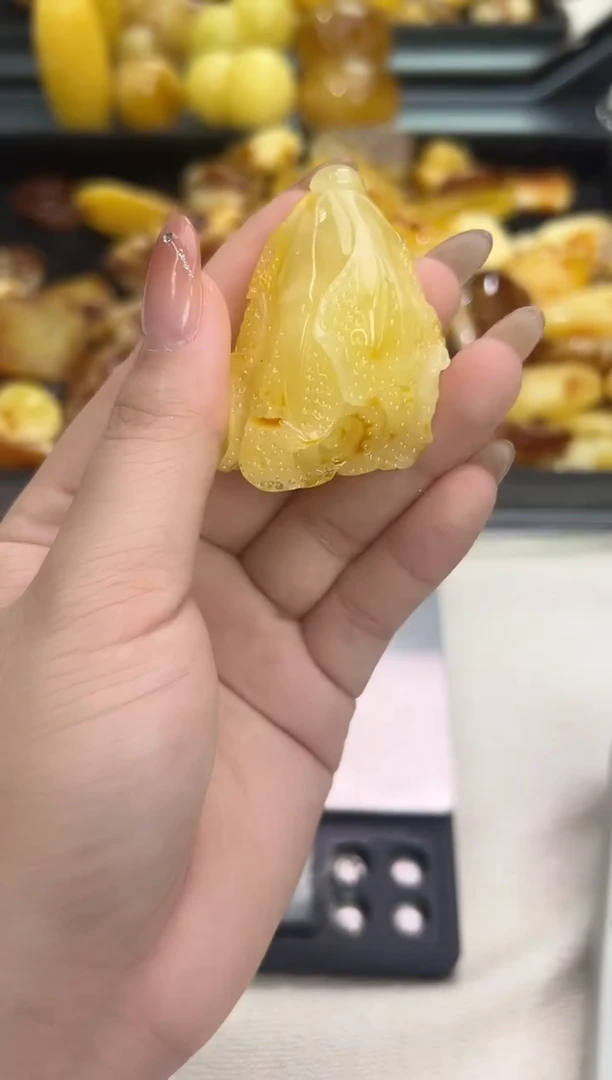 裸石琥珀未镶嵌琥珀蜜蜡吊坠