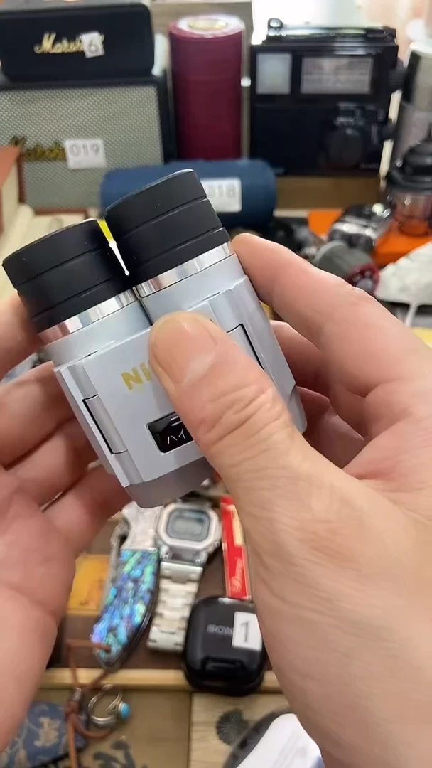 瓷片闪购商品  如图所示