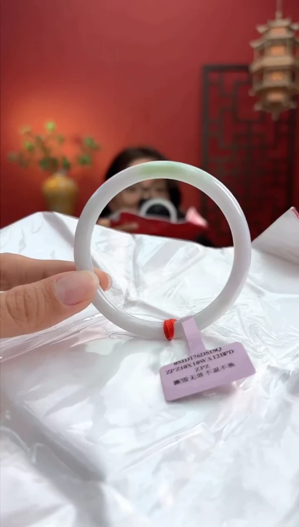 未镶嵌手镯翡翠翡翠手镯16