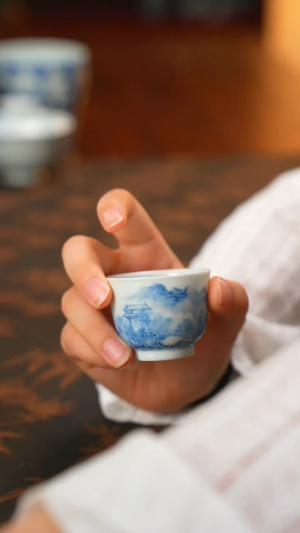 守藏文人山水撑伞小杯